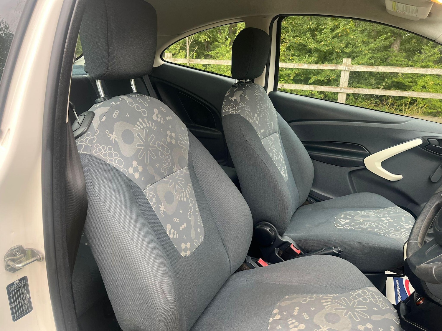 Used Ford Ka 2011 for sale - 76136044: Photo 17