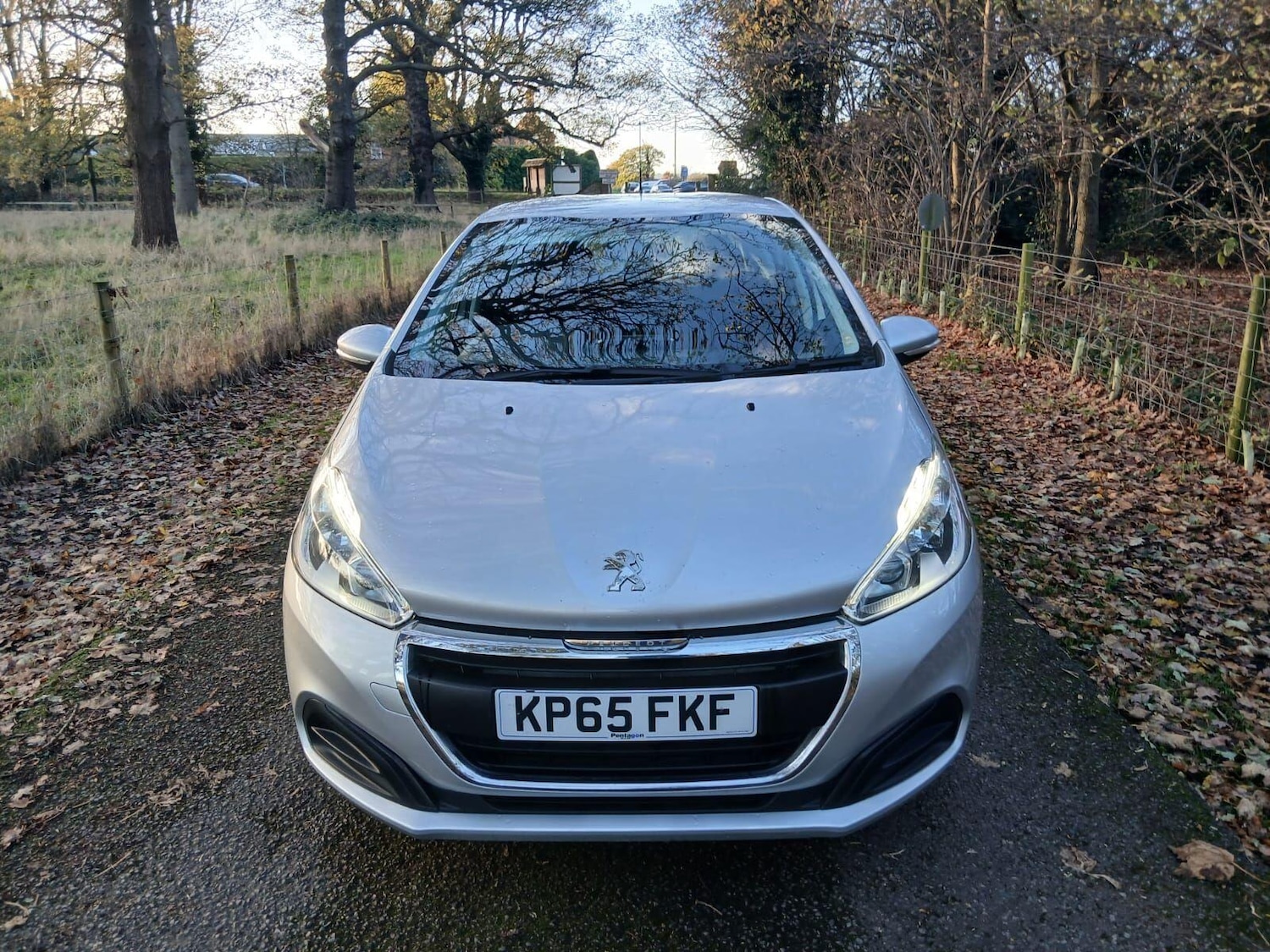 Used Peugeot 208 2015 for sale - 76613408: Photo 11