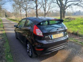 Used Ford Fiesta 2016 for sale - 74957414: Photo