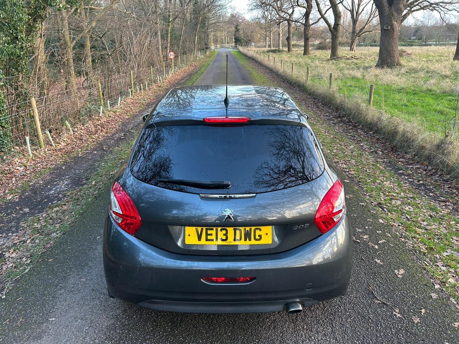 Used Peugeot 208 2013 for sale - 76913530: Photo 10
