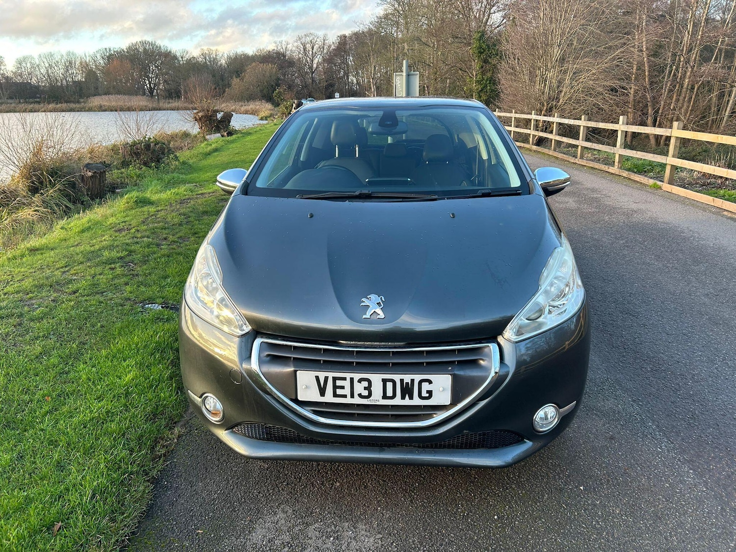 Used Peugeot 208 2013 for sale - 76913530: Photo 13