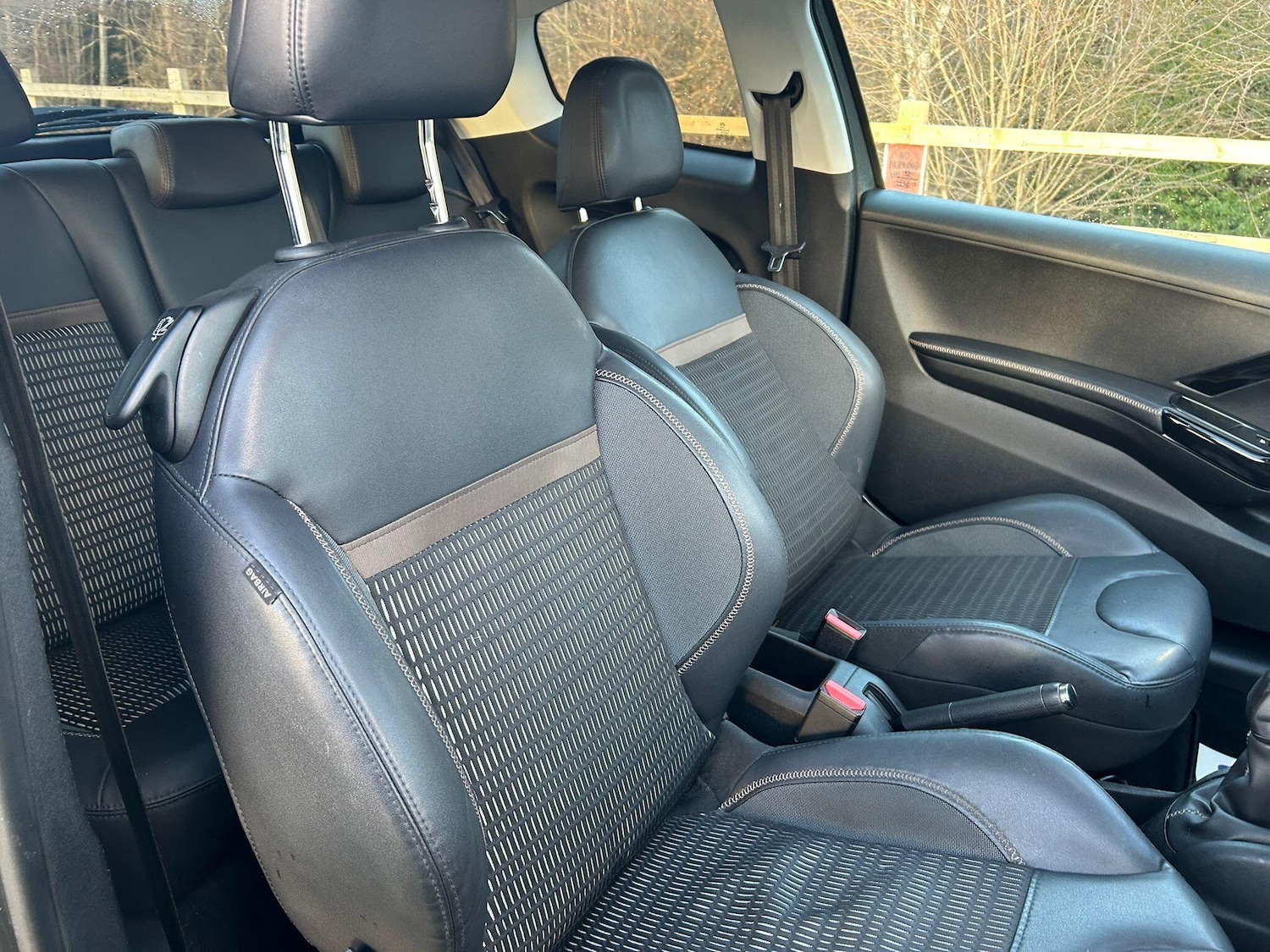 Used Peugeot 208 2013 for sale - 76913530: Photo 20