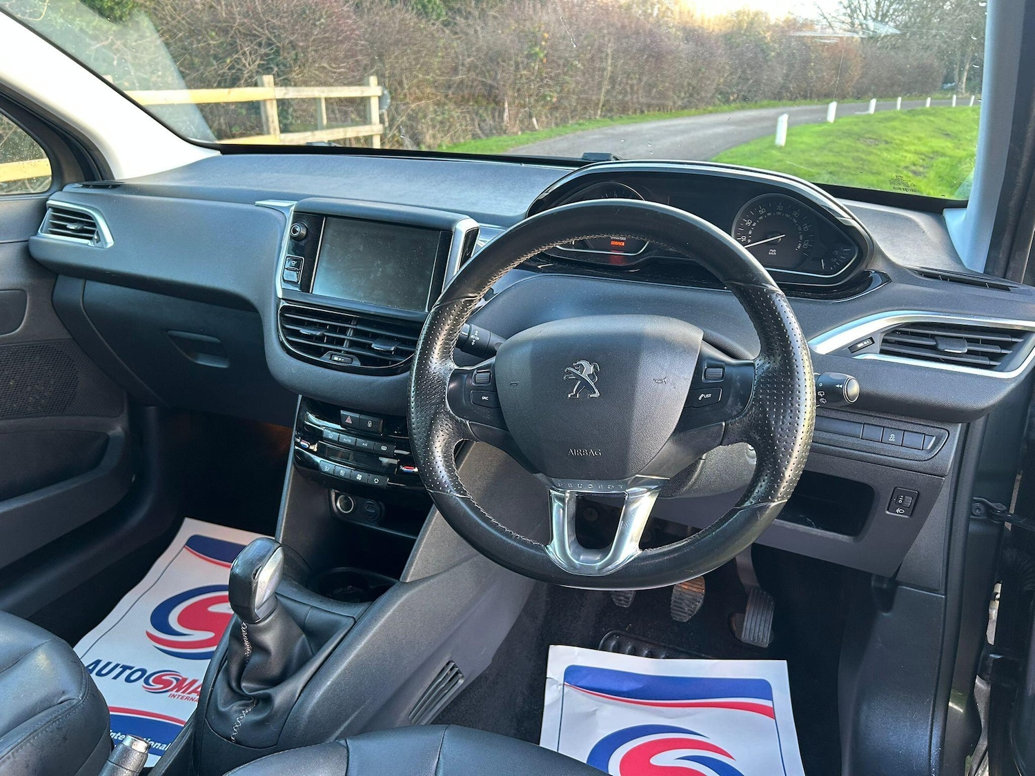 Used Peugeot 208 2013 for sale - 76913530: Photo 21