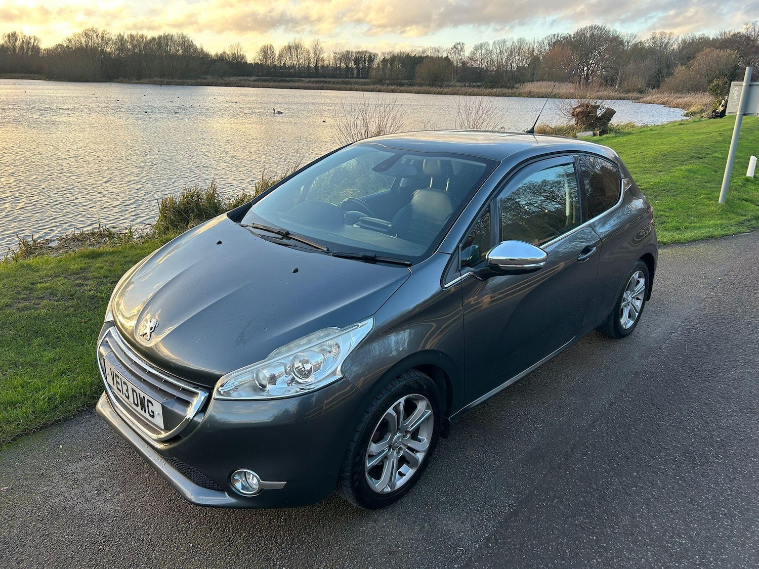Used Peugeot 208 2013 for sale - 76913530: Photo 25