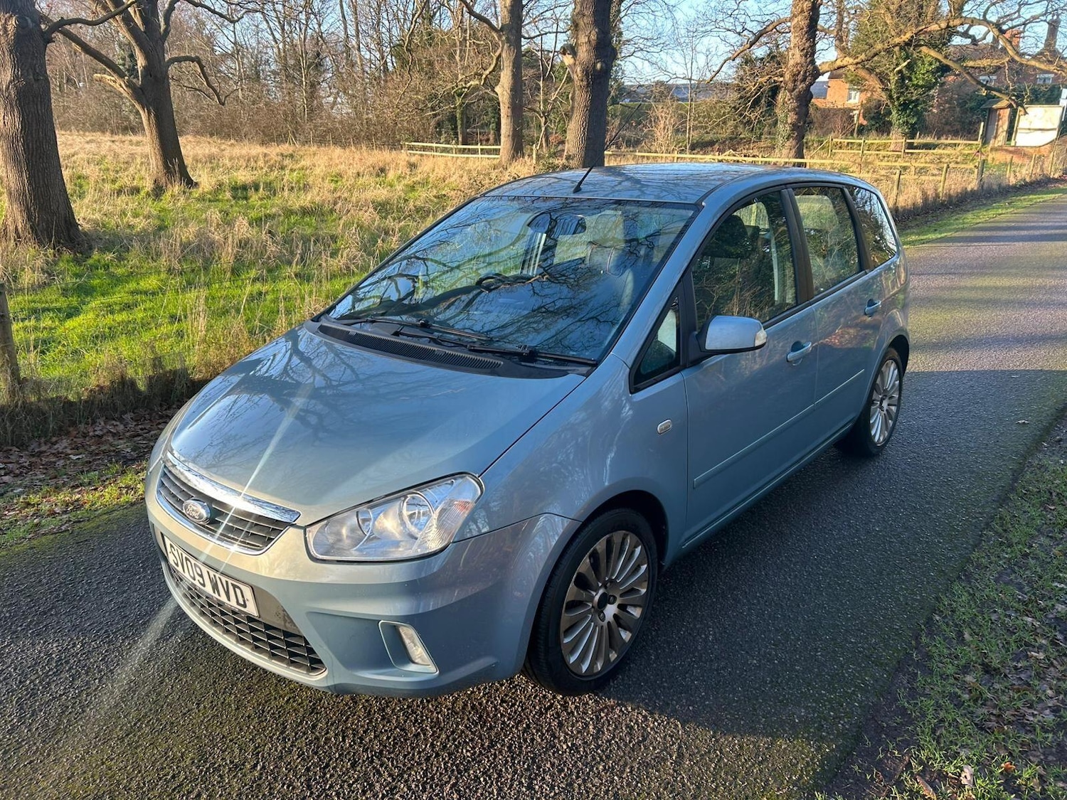 Used Ford C-Max 2009 for sale - 77091876: Photo 3