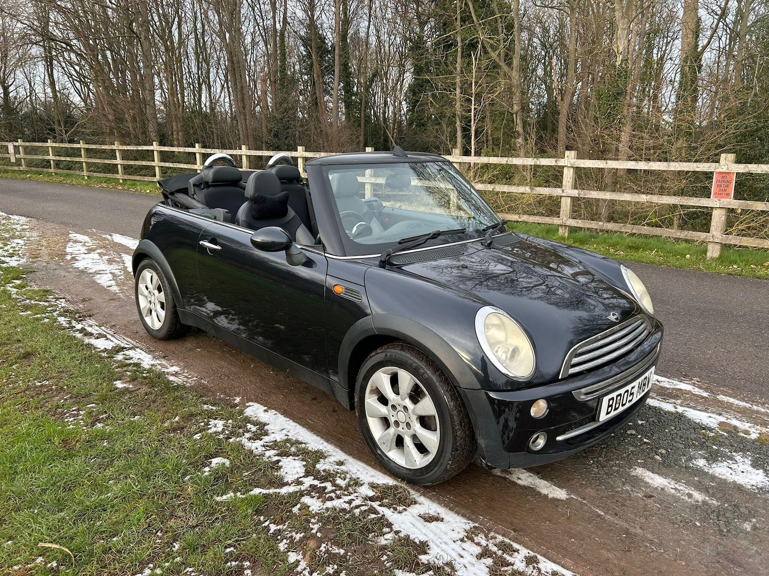 Used MINI Convertible 2005 for sale - 77120740: Photo 18