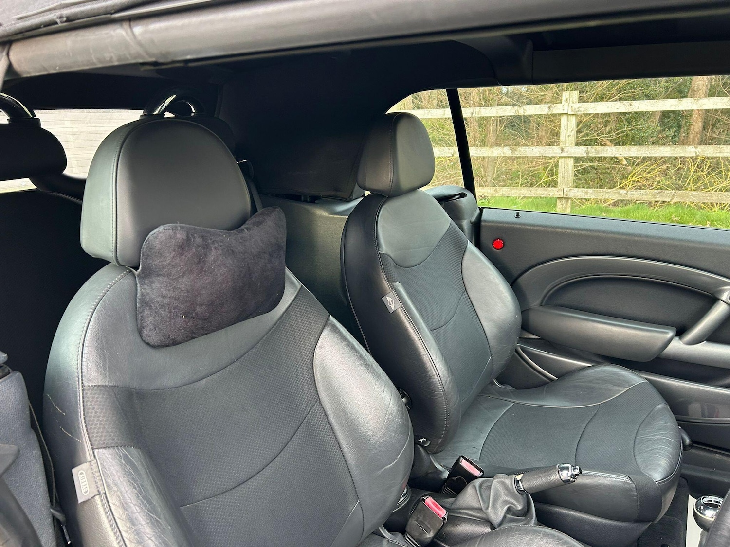 Used MINI Convertible 2005 for sale - 77120740: Photo 28