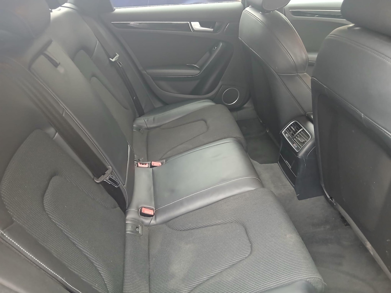 Used Audi A4 2014 for sale - 77376819: Photo 12