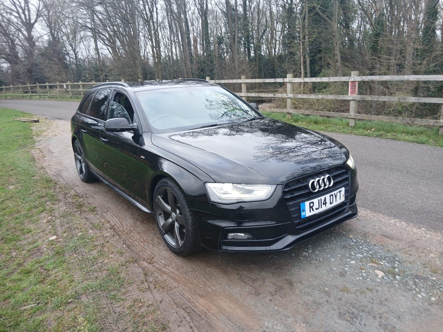 Used Audi A4 2014 for sale - 77376819: Photo 9