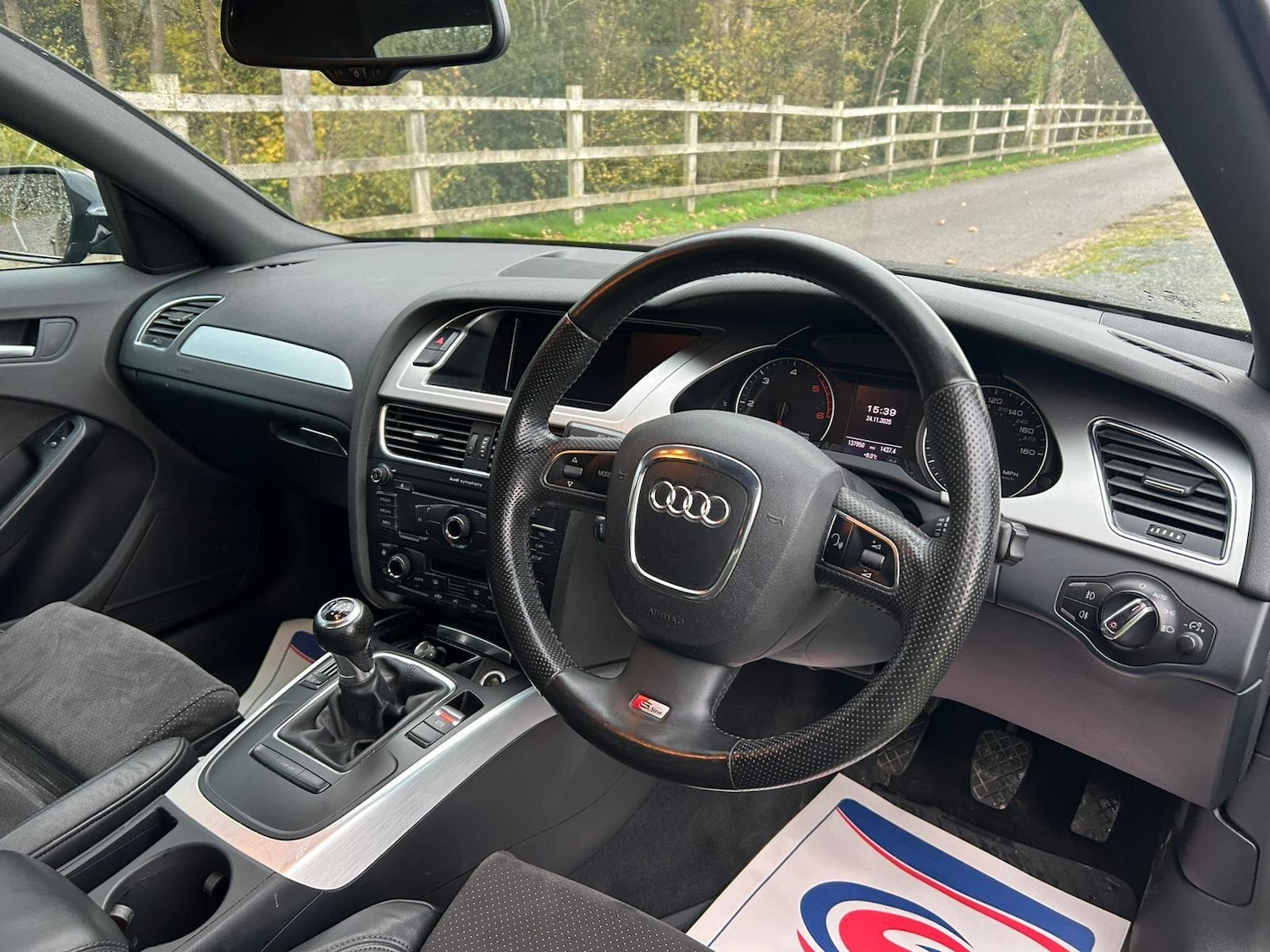 Used Audi A4 2010 for sale - 76689576: Photo 28