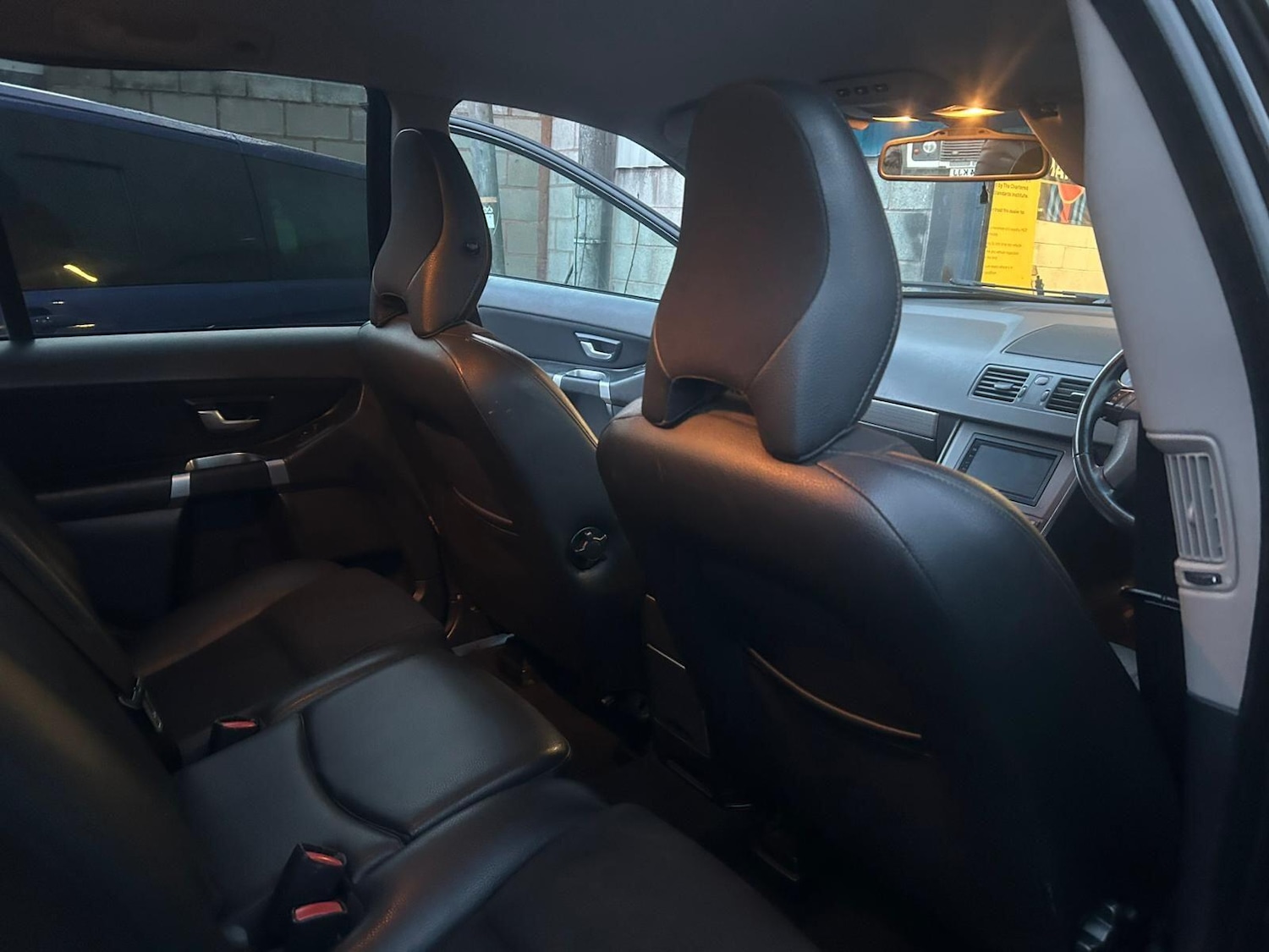 Used Volvo XC90 2010 for sale - 77131510: Photo 21