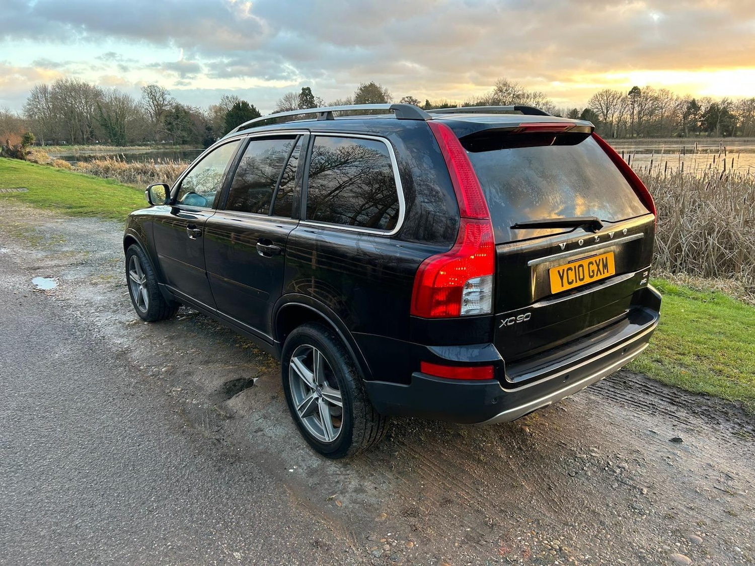 Used Volvo XC90 2010 for sale - 77131510: Photo 8