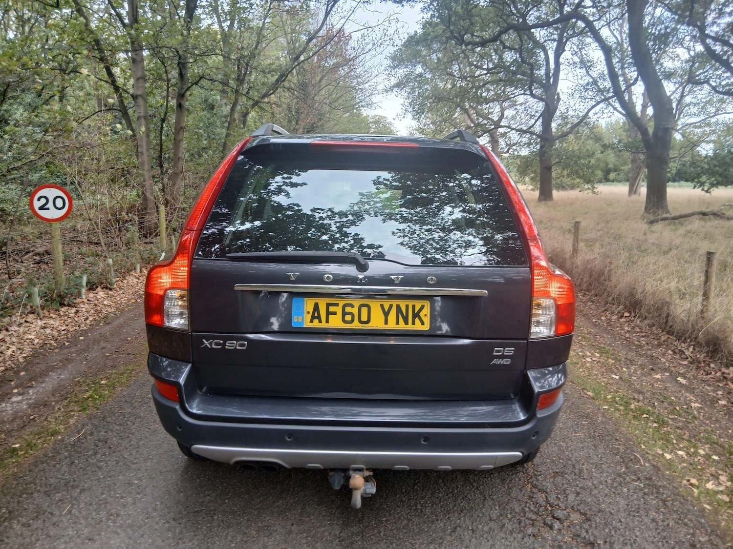 Used Volvo XC90 2010 for sale - 76136466: Photo 5