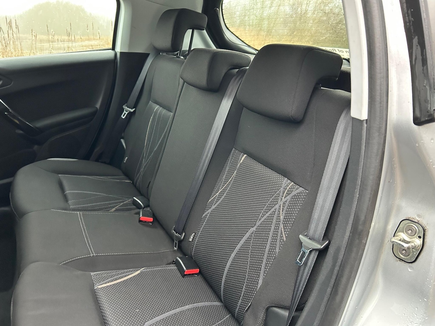 Used Peugeot 208 2015 for sale - 77175510: Photo 17