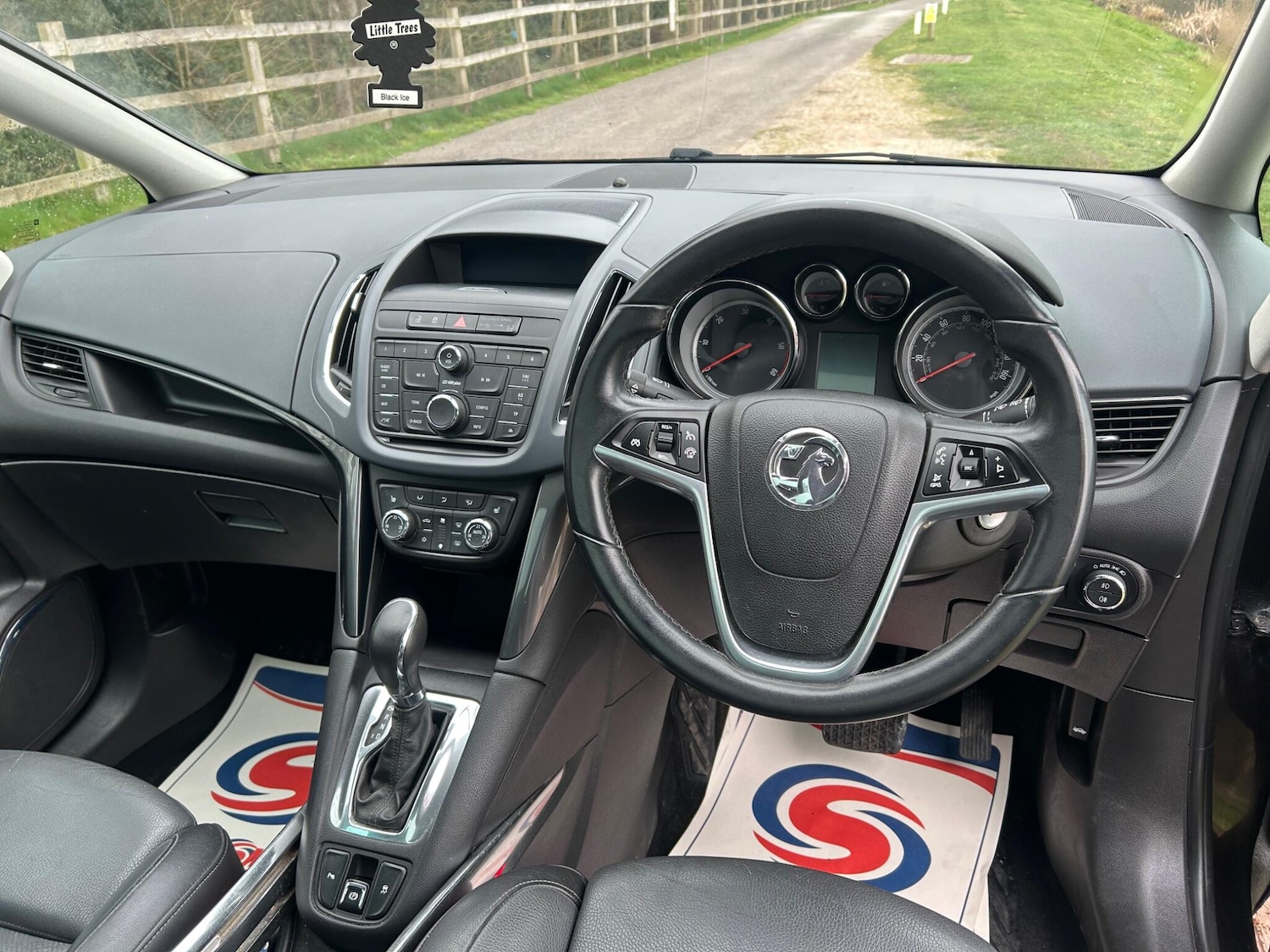 Used Vauxhall Zafira 2013 for sale - 77784805: Photo 23