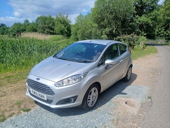 Used Ford Fiesta 2013 for sale - 74874531: Photo