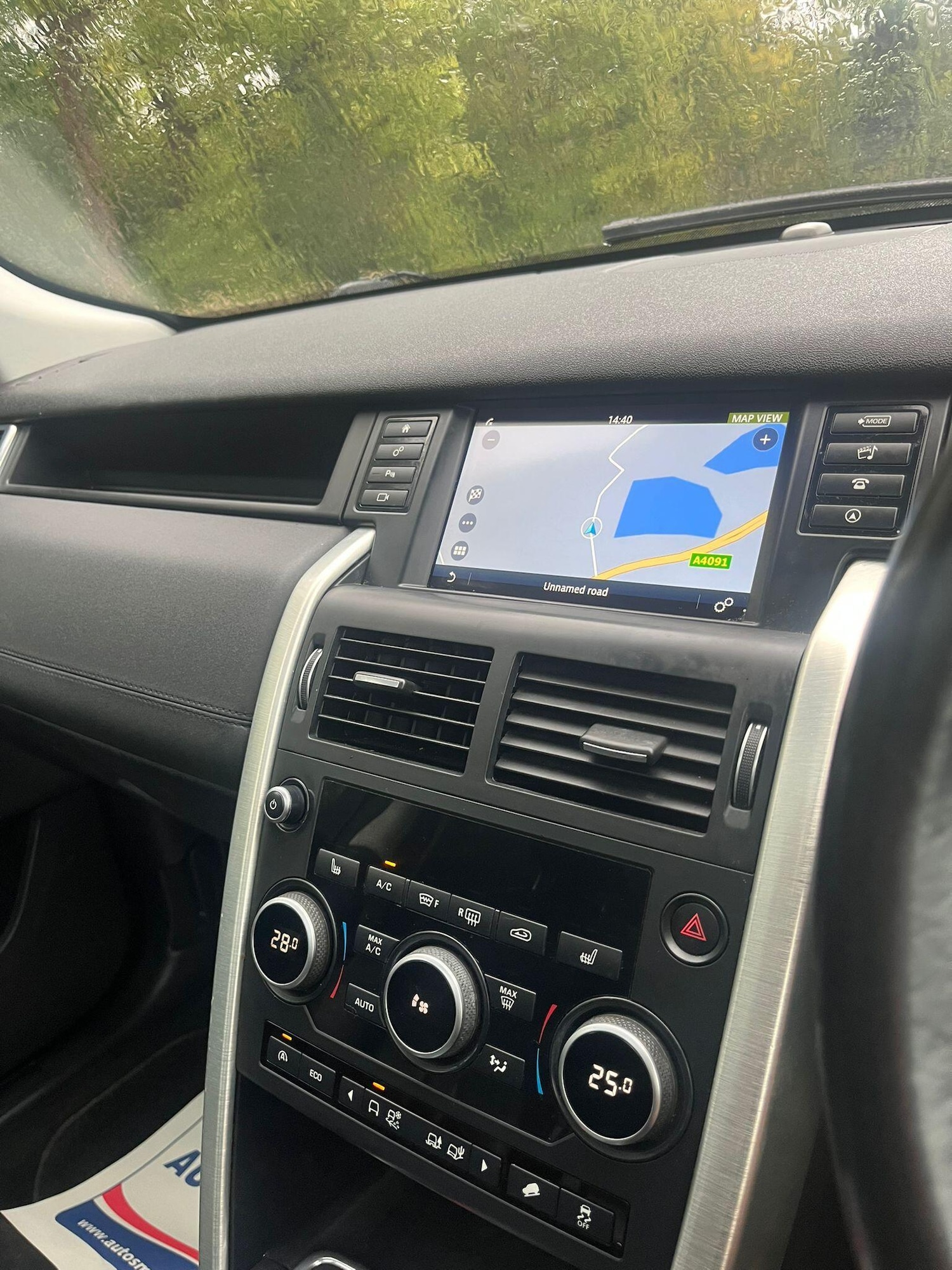 Used Land Rover Discovery Sport 2015 for sale - 76597483: Photo 31