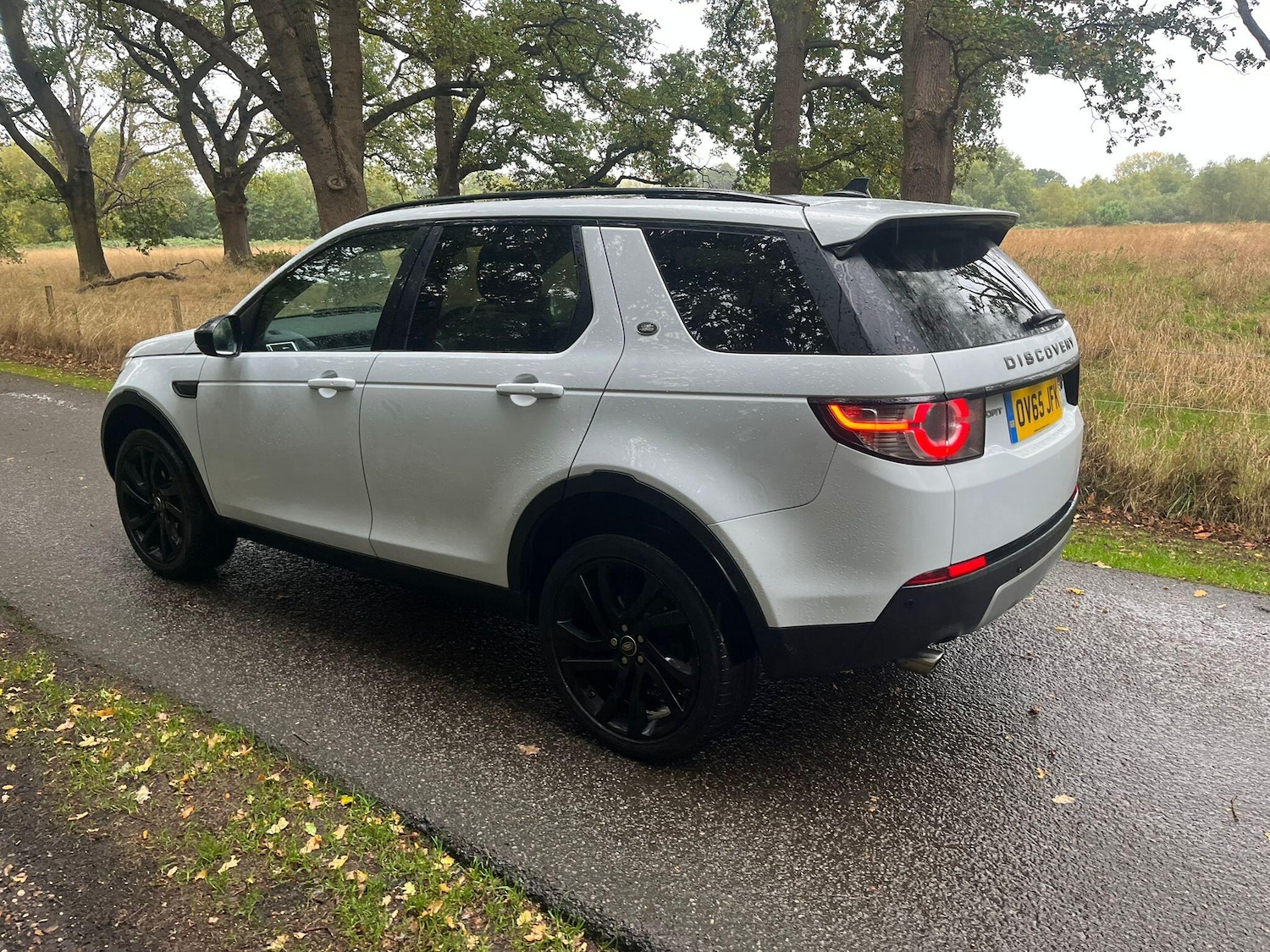 Used Land Rover Discovery Sport 2015 for sale - 76597483: Photo 9