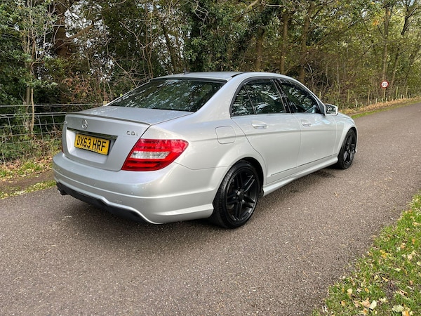 Used Mercedes-Benz C-Class 2013 for sale - 76188712: Photo 12