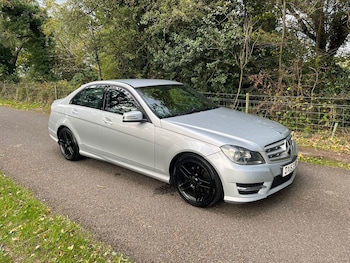 Used Mercedes-Benz C-Class 2013 for sale - 76188712: Photo 3