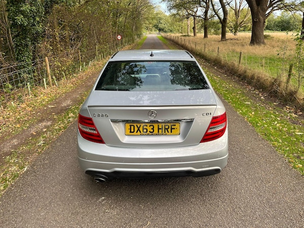 Used Mercedes-Benz C-Class 2013 for sale - 76188712: Photo 7