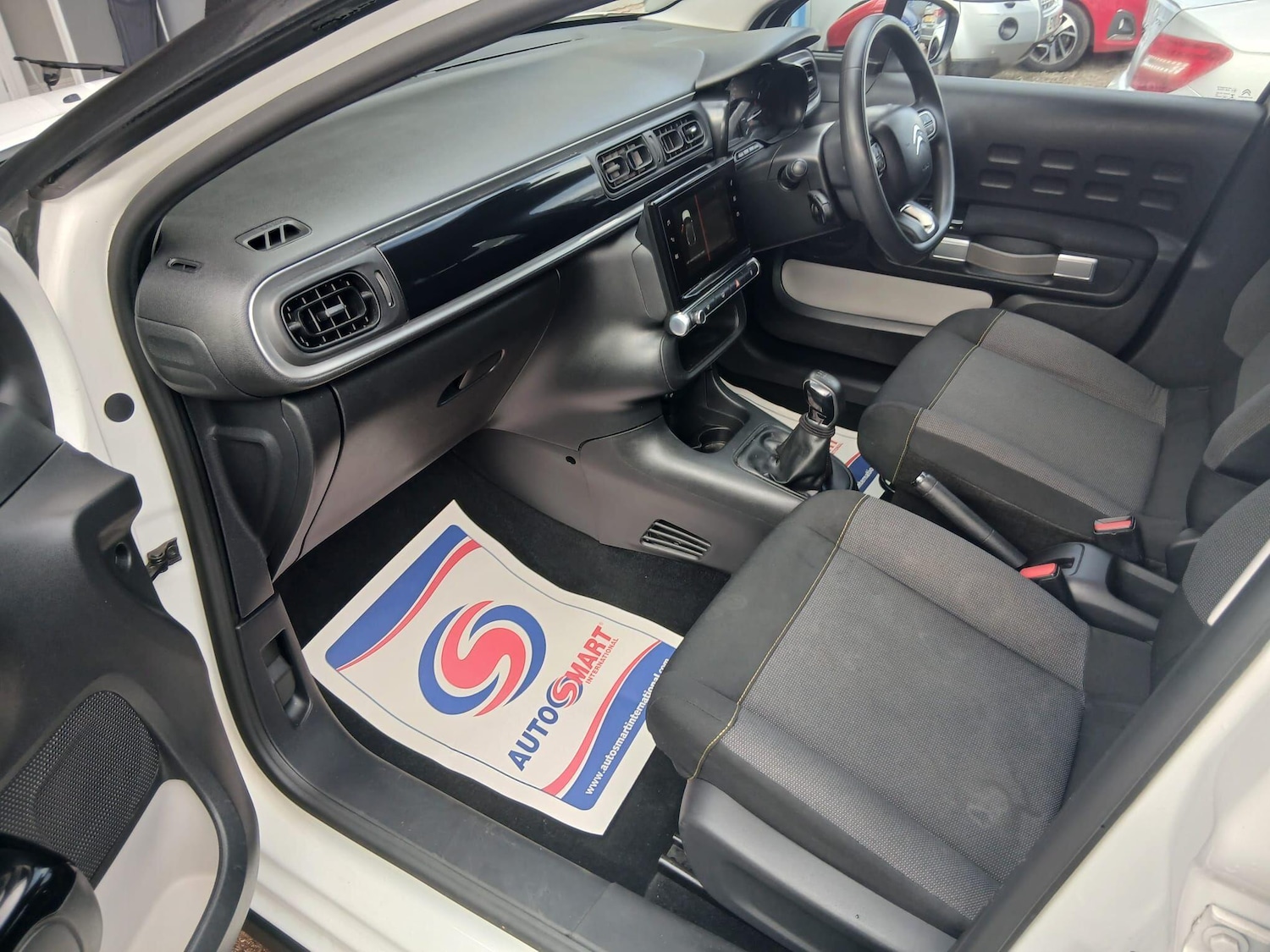Used Citroen C3 2017 for sale - 76370079: Photo 17