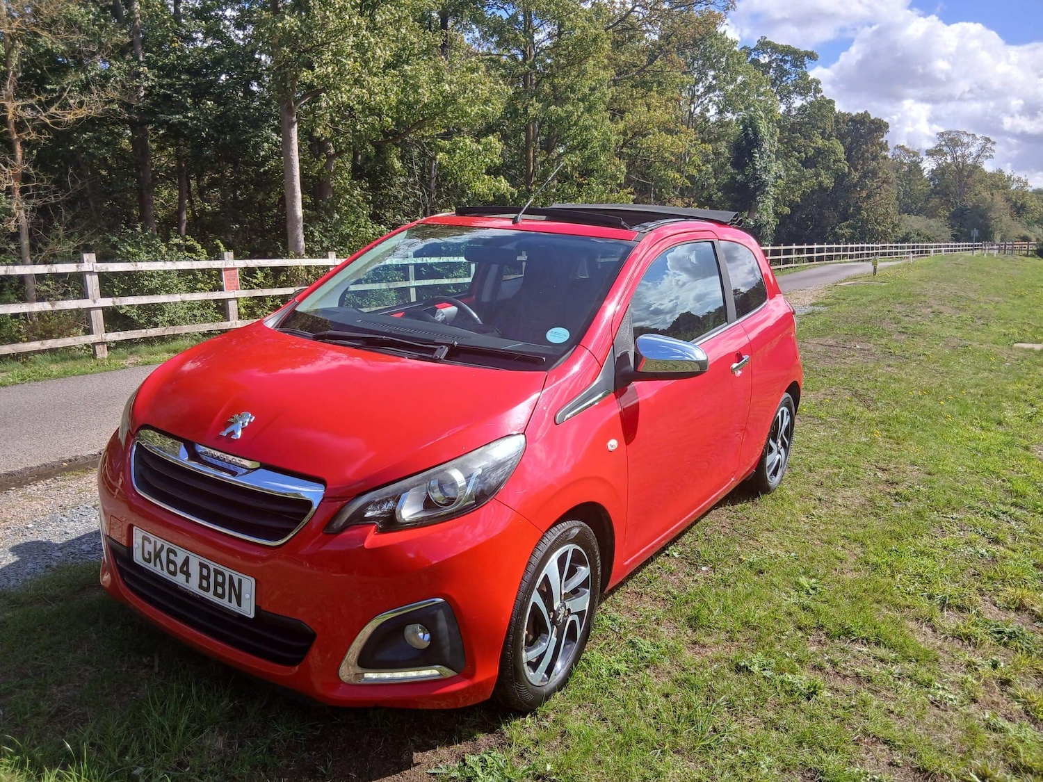 Used Peugeot 108 2014 for sale - 76988154: Photo 1