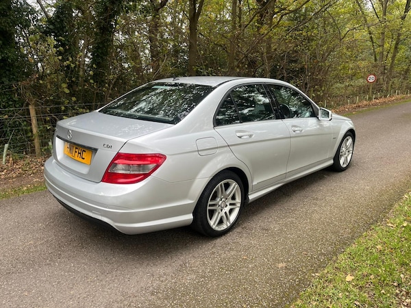 Used Mercedes-Benz C Class 2011 for sale - 76294785: Photo 19