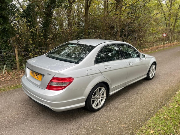 Used Mercedes-Benz C Class 2011 for sale - 76294785: Photo 20