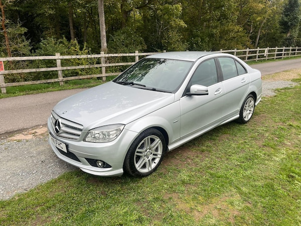 Used Mercedes-Benz C Class 2011 for sale - 76294785: Photo 5