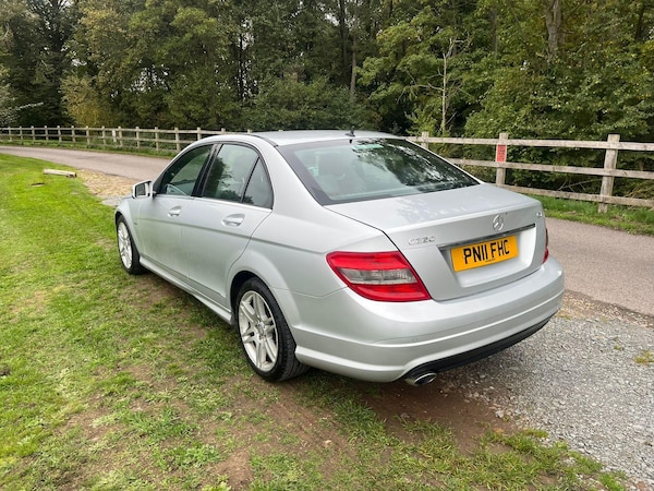 Used Mercedes-Benz C Class 2011 for sale - 76294785: Photo 7