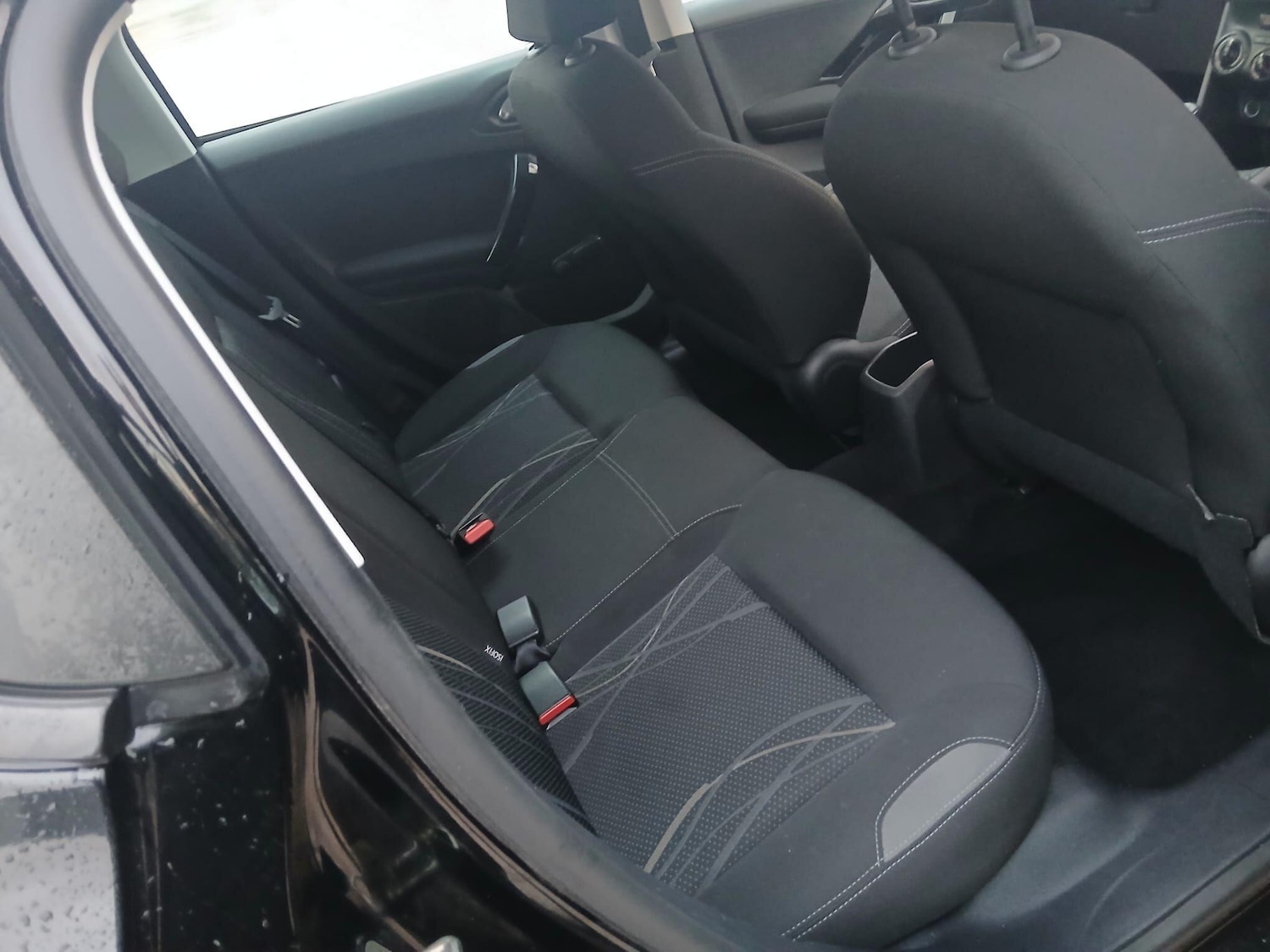 Used Peugeot 208 2013 for sale - 76824854: Photo 12