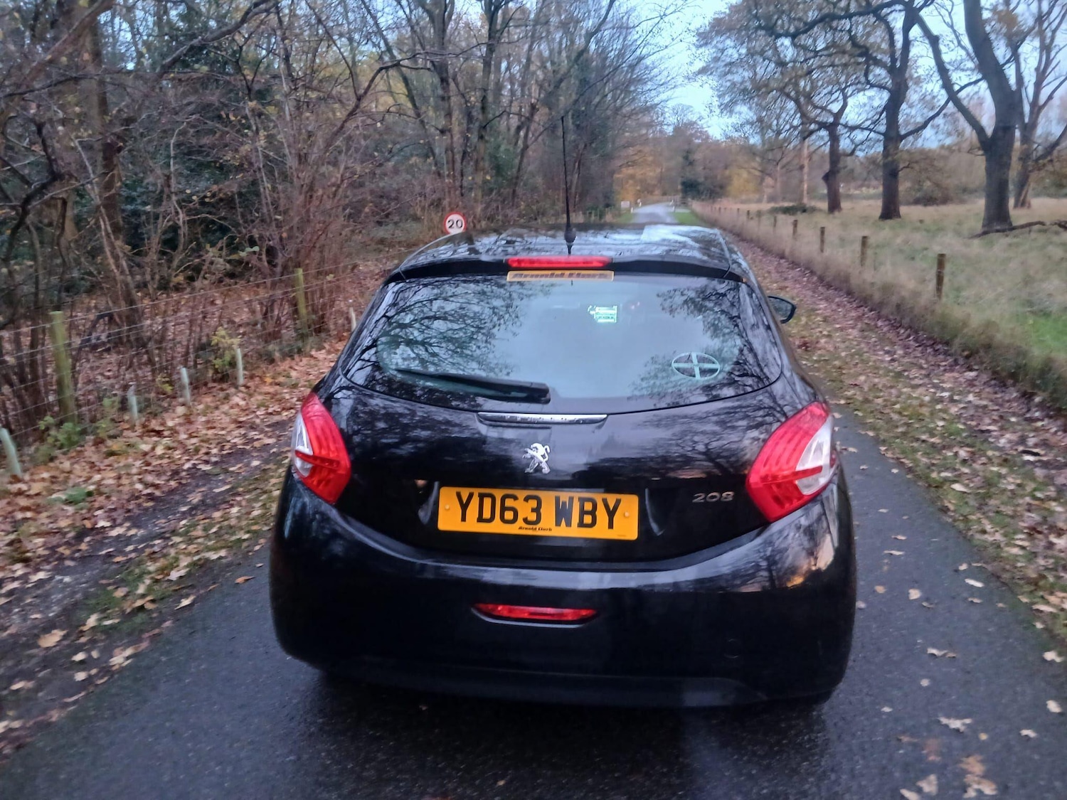 Used Peugeot 208 2013 for sale - 76824854: Photo 5