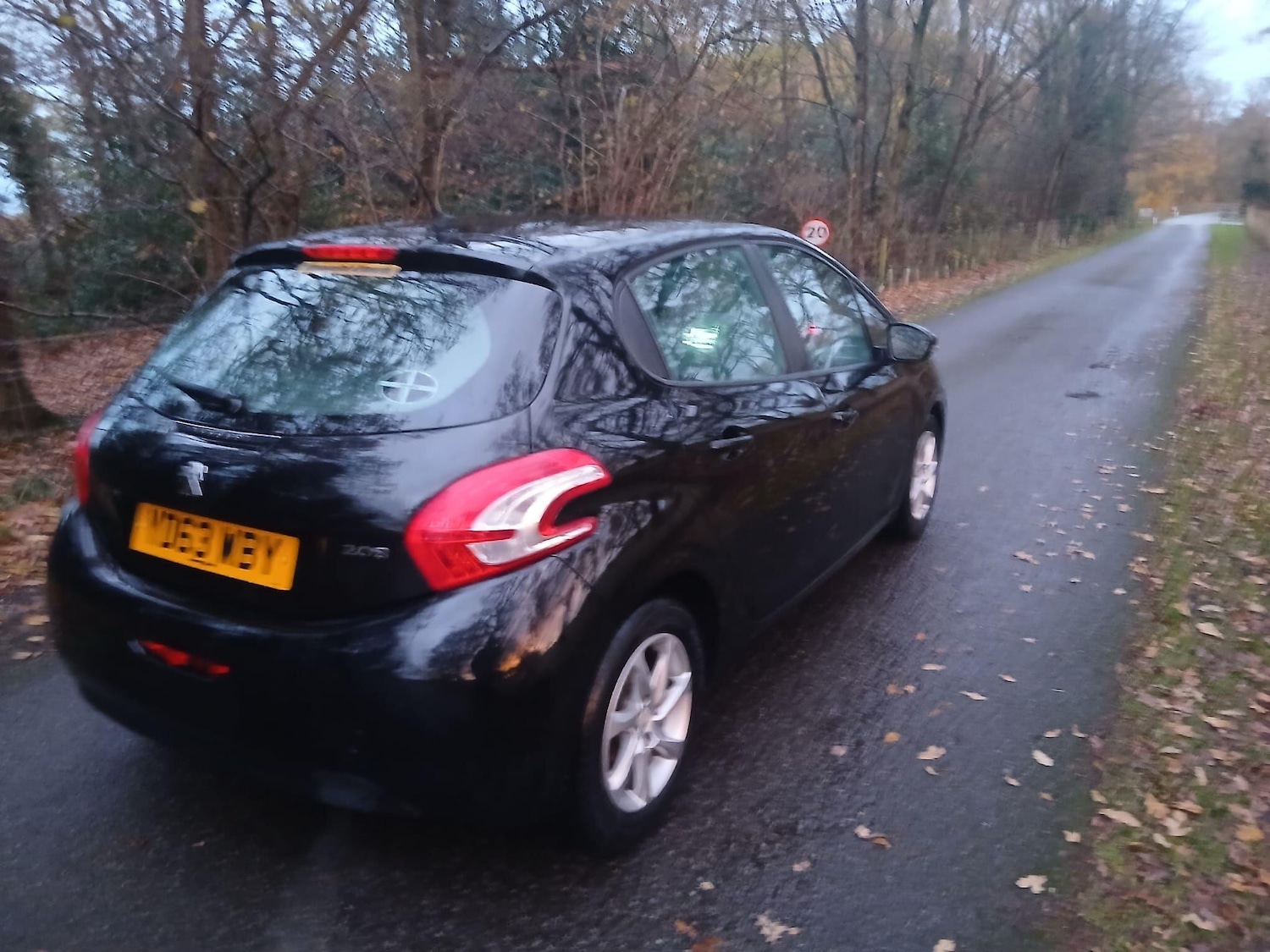 Used Peugeot 208 2013 for sale - 76824854: Photo 8