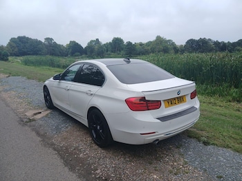 Used BMW 3 Series 2012 for sale - 75954004: Photo