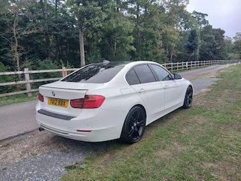 Used BMW 3 Series 2012 for sale - 75954004: Photo