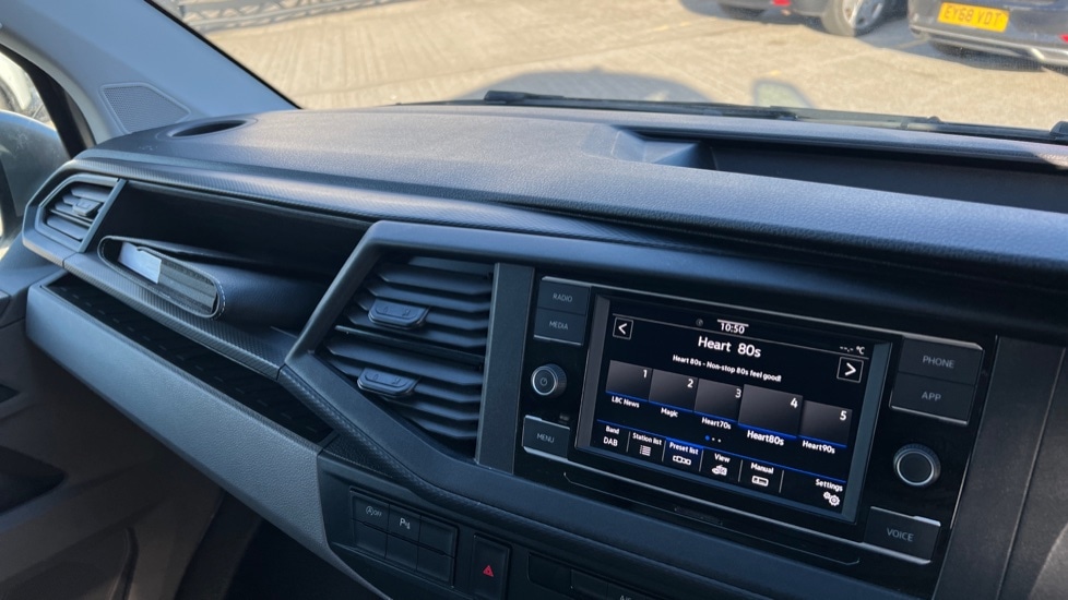 Used Volkswagen Transporter 2022 for sale - 76872254: Photo 12