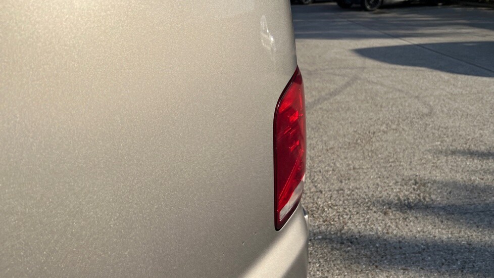 Used Volkswagen Transporter 2022 for sale - 76872254: Photo 36