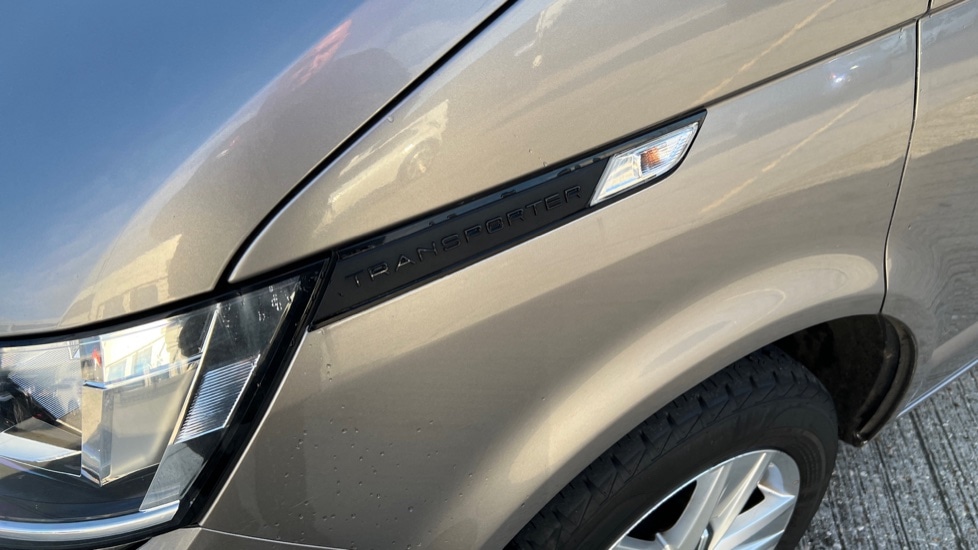 Used Volkswagen Transporter 2022 for sale - 76872254: Photo 41