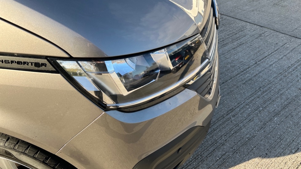 Used Volkswagen Transporter 2022 for sale - 76872254: Photo 44