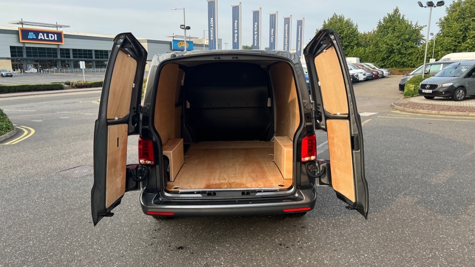 Used Volkswagen Transporter 2024 for sale - 76086711: Photo 10