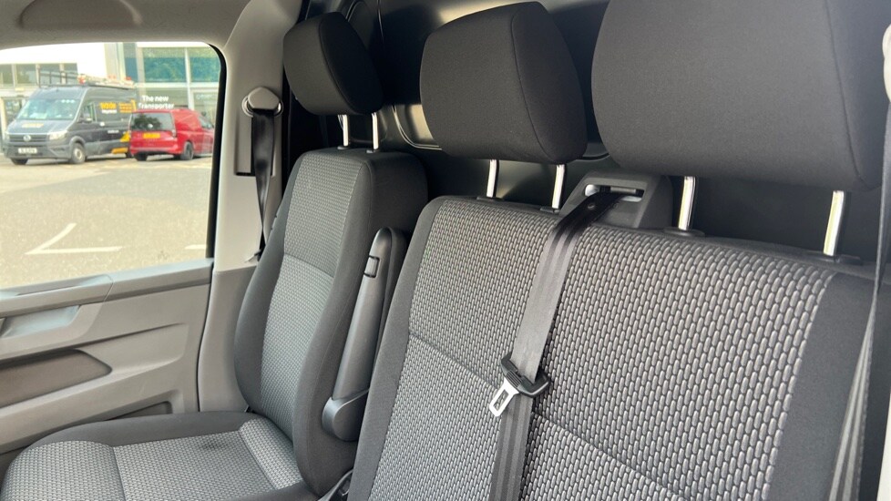Used Volkswagen Transporter 2024 for sale - 76086711: Photo 17