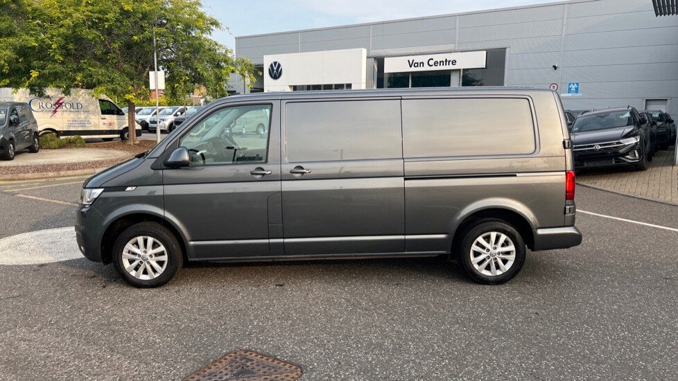 Used Volkswagen Transporter 2024 for sale - 76086711: Photo 18