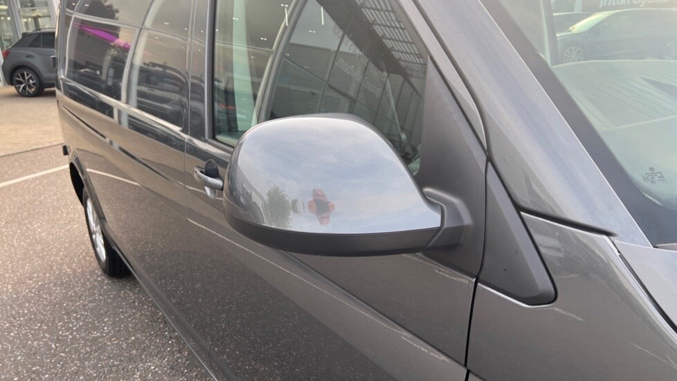 Used Volkswagen Transporter 2024 for sale - 76086711: Photo 47