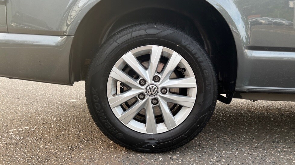 Used Volkswagen Transporter 2024 for sale - 76086711: Photo 5