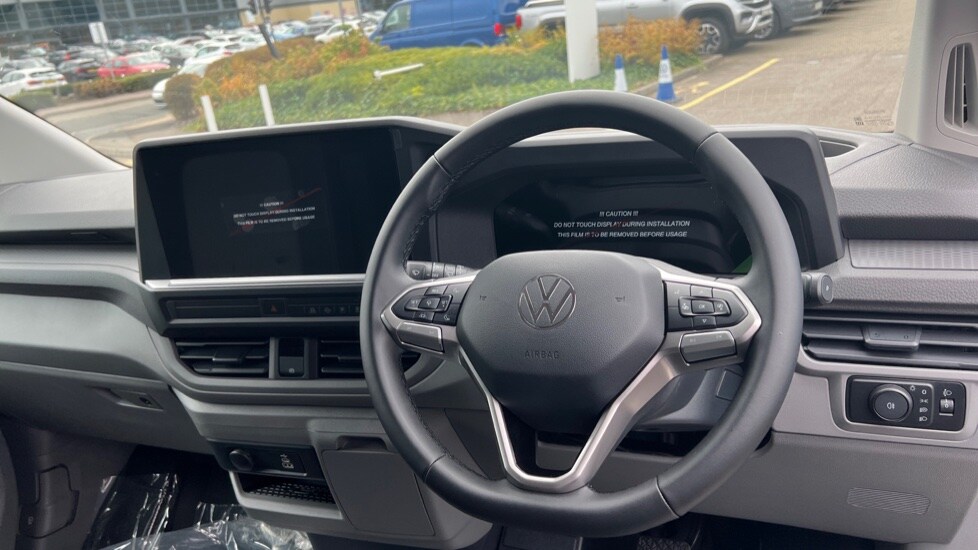 Used Volkswagen Transporter 2025 for sale - 76350737: Photo 11