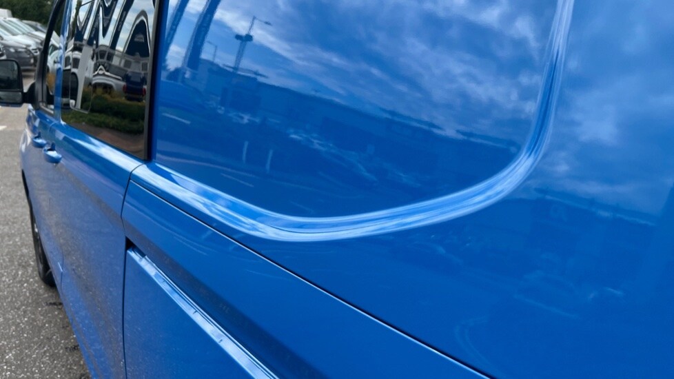Used Volkswagen Transporter 2025 for sale - 76350737: Photo 38