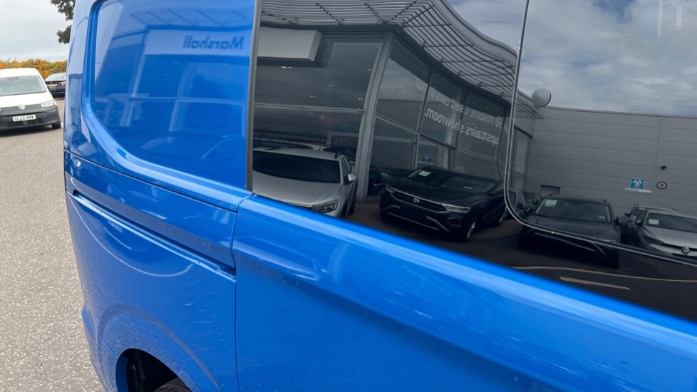 Used Volkswagen Transporter 2025 for sale - 76350737: Photo 49