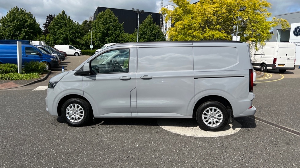 Used Volkswagen Transporter 2025 for sale - 76868537: Photo 18