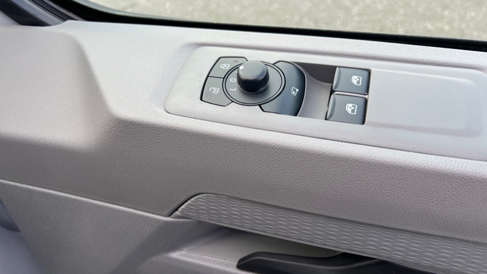 Used Volkswagen Transporter 2025 for sale - 76868537: Photo 23